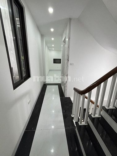 THƯỢNG THANH - BÌNH MINH GARDEN- LÔ GÓC THANG MÁY - Ô TÔ - 10.5 TỶ