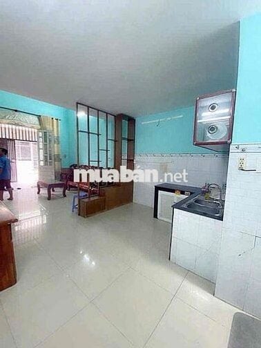 nhà cấp 4 gác lửng, đường nhựa 6m thông, Tân Đông Hiệp