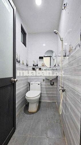 NHÀ NGUYÊN CĂN 2PN 3WC NỘI THẤT CƠ BẢN– LÊ VĂN SỸ, Q.3 ✨