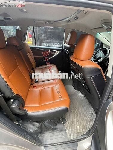 Xe Toyota Innova 2.0G 2018 - 530 Triệu