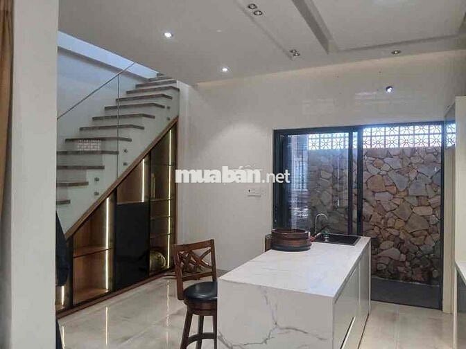 🔥CHÍNH CHỦ BÁN NHÀ 2 TẦNG, KIỆT OTO TỚI NHÀ TẠI ĐƯỜNG NÚI THÀNH