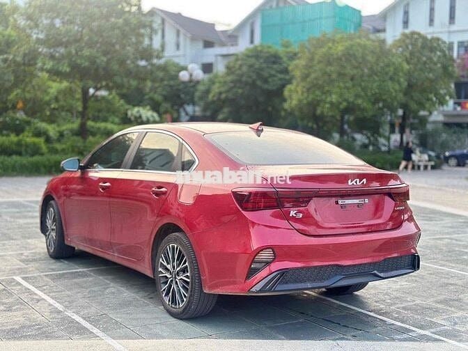 Kia K3 Luxury 1.6 AT sản xuất 2025 siêu lướt