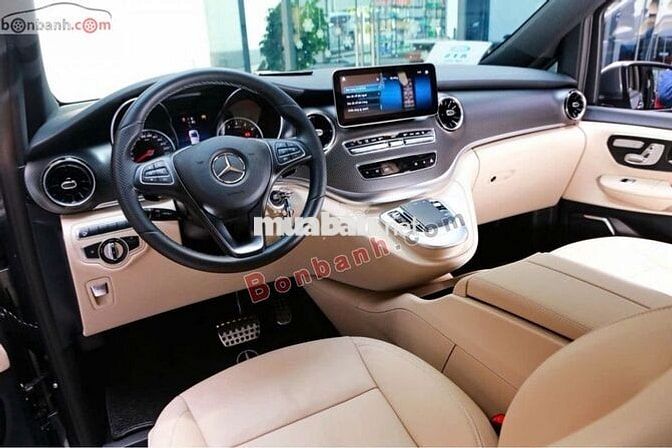 Mercedes Benz V250 AMG 2024 - 3 Tỷ 299 Triệu