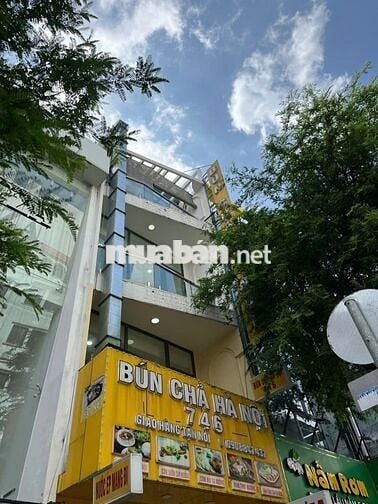 Siêu Phẩm - MT Sư Vạn Hạnh , Q10 - 4,8x20 - 4 Tầng Suốt - Giá 60 Triệu