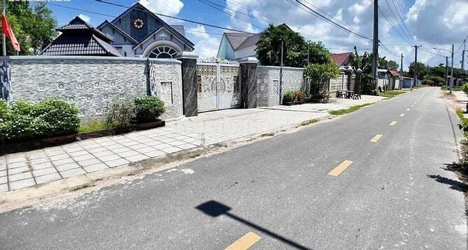 BÁN GẤP LÔ ĐẤT HƯỚNG BIỂN PHƯỚC HẢI, NGAY KHU BIỆT THỰ