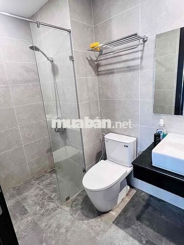 Mình chính chủ cho thuê 2pn full nội thất Cc C-Skyview