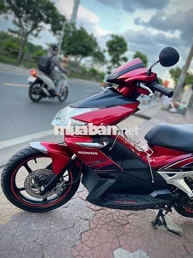 AB thái , Đưa trước 6tr  nhận xe