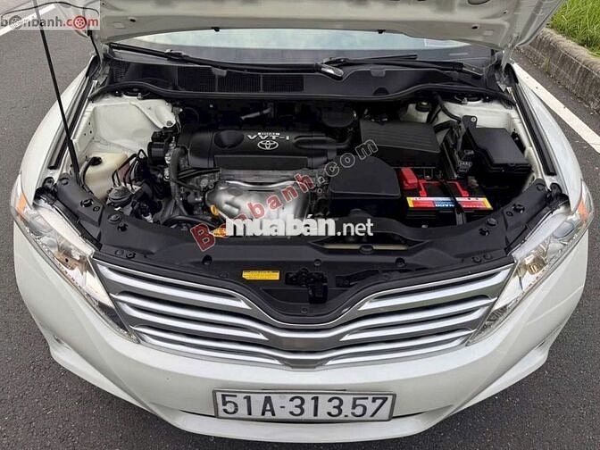 Toyota Venza 2.7 2009-Màu Trắng