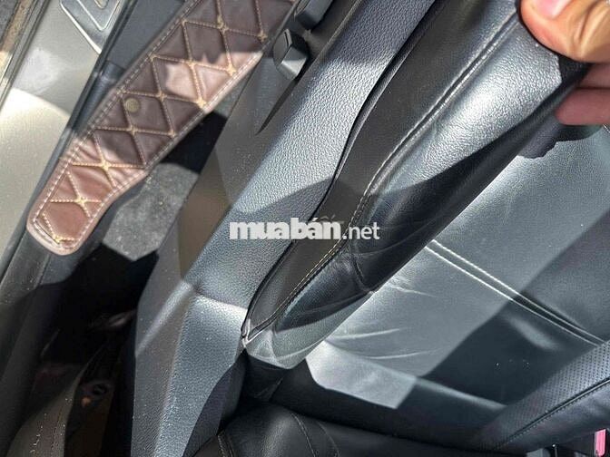 Ford Everest 2018 Titanium 2.0L 4x4 AT - 101000 km