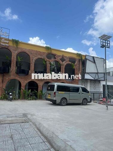 Toyota Hiace 2010 Commuter 2.7 - 200000 km