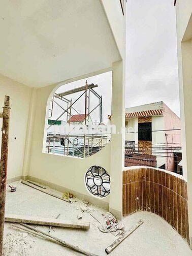 BÁN NHÀ MỚI XÂY 1 TRỆT 1 LẦU PHƯỜNG TÂN BIÊN