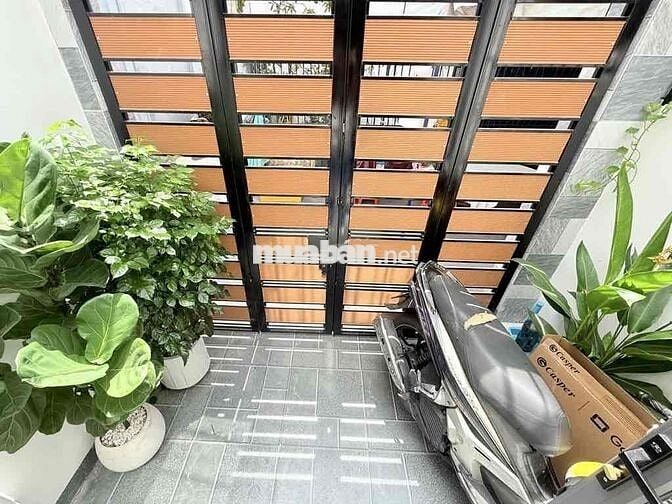 HIẾM – MẶT TIỀN NGUYỄN LÂM – NGAY PHAN ĐĂNG LƯU – 2 MẶT HẺM