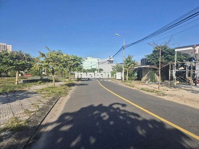 Đất DA Lakeside 117m2, view công viên, đường Nguyễn Thành Long 7m5