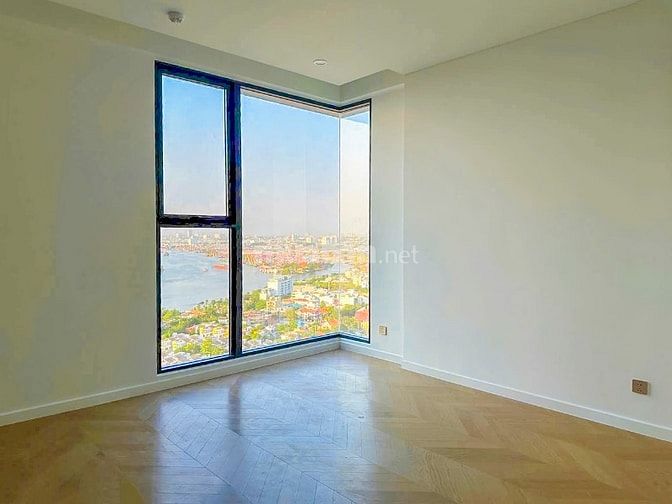 Bán Căn hộ tại Lumiere Riverside tầng cao 3 phòng ngủ view sông 96m2