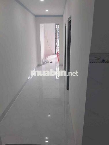 Bán nhà Tân Phong gần Gx Thuận Hoà giá cực rẻ