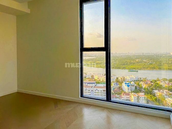 Bán Căn hộ tại Lumiere Riverside tầng cao 3 phòng ngủ view sông 96m2