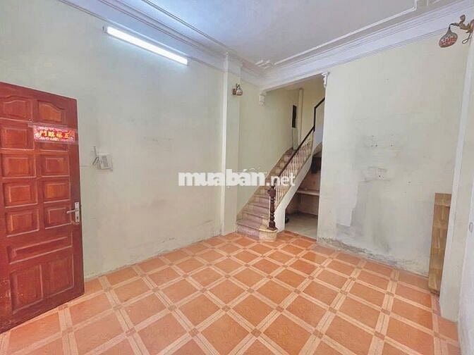 Bán nhà Phúc Tân , dân xây 3 tầng, 26m2, 4. 5 tỷ