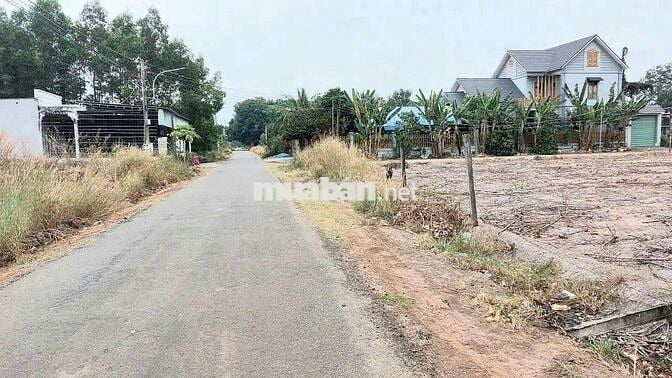BÁN ĐẤT HẮC DỊCH, KHU PHỐ 4 GIÁ CỰC RẺ ,
