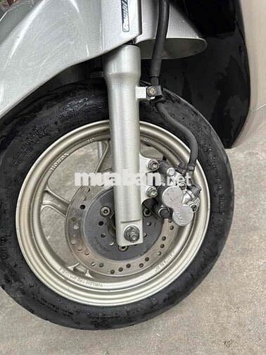 Honda Lead 110 Fi màu bạc Đenđời 2010 bstp xe rin