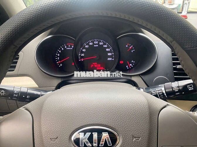 2019 1.2 AT  xe đẹp không lỗi , bao check