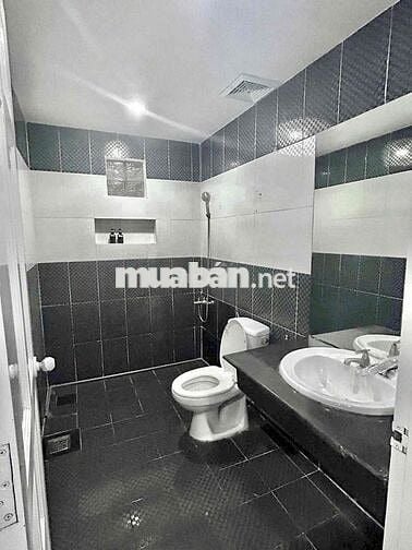 💥ngay trung tâm huấn luyện bay chủ vài p đi xe giá rẻ an ninh tốt bảoệ