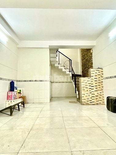 Nhà dtích đất 32m2 đúc thật 5 tầng 4pn hẻm Lê Trung Đình, Q. Tân Phú