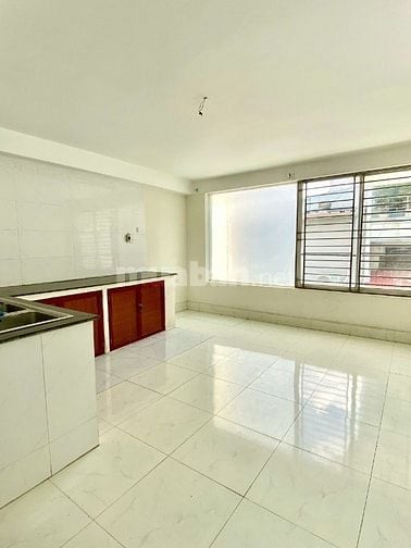 Nhà dtích đất 32m2 đúc thật 5 tầng 4pn hẻm Lê Trung Đình, Q. Tân Phú
