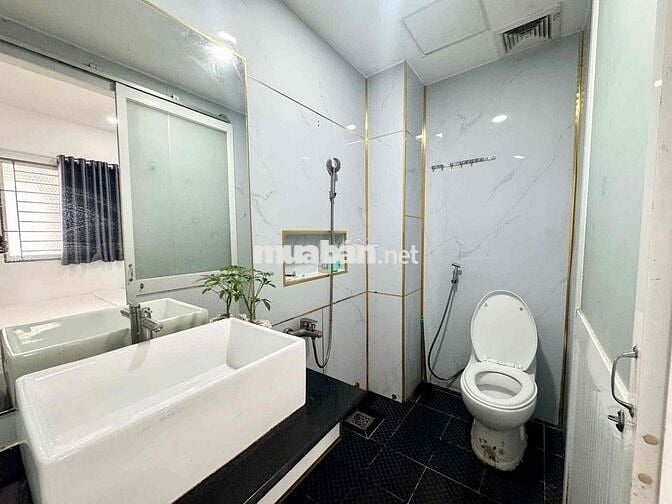 💥ngay trung tâm huấn luyện bay chủ vài p đi xe giá rẻ an ninh tốt bảoệ