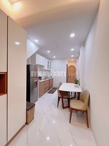 Cho thuê nhà phố riêng tại Hai Bà Trưng, Tân Định, Q1, HCM - Giá 14tr/