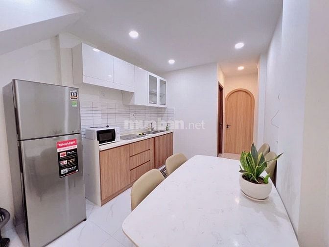 Cho thuê nhà phố riêng tại Hai Bà Trưng, Tân Định, Q1, HCM - Giá 14tr/