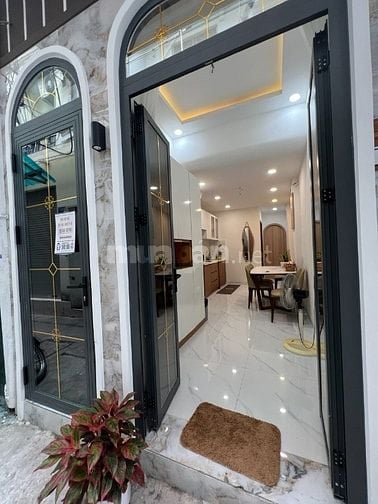 Cho thuê nhà phố riêng tại Hai Bà Trưng, Tân Định, Q1, HCM - Giá 14tr/