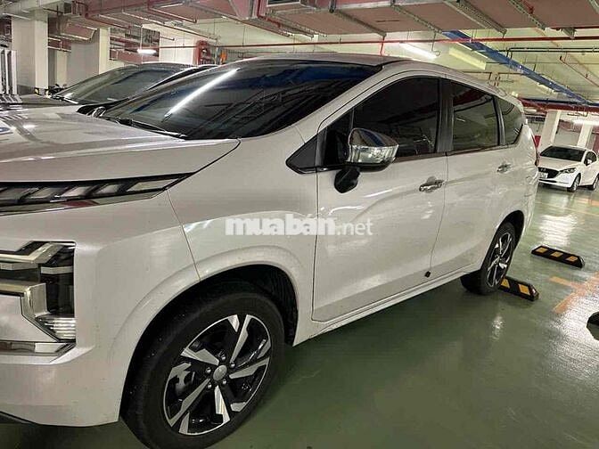 Mitsubishi Xpander 2024 - 8000 km
