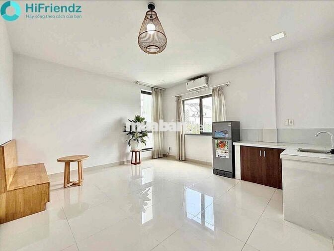 Cho thuê phòng rộng 40m2 gần Vạn Phúc City,Phạm Văn Đồng full nội thât