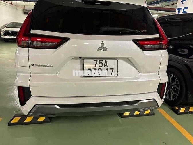 Mitsubishi Xpander 2024 - 8000 km