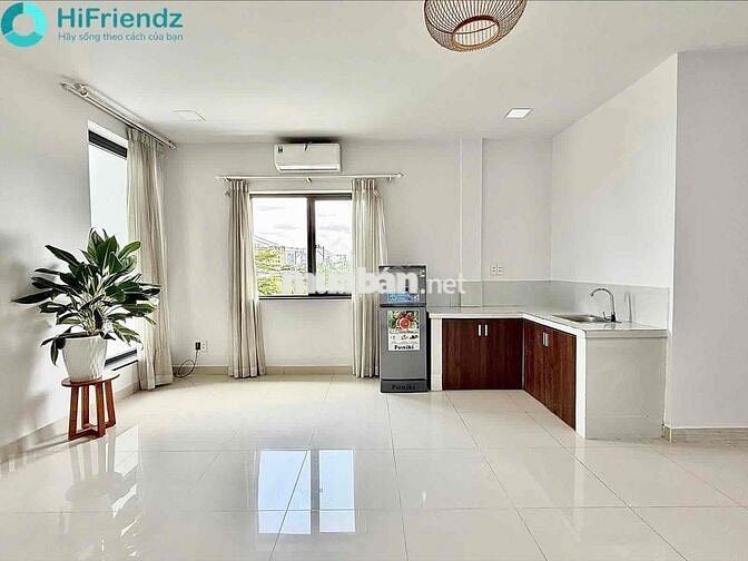 Cho thuê phòng rộng 40m2 gần Vạn Phúc City,Phạm Văn Đồng full nội thât