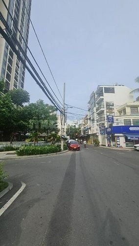 30T GIẢM CÒN 23,2T.MTNB 285 CMT8.NGANG 4,5m. 3 tầng mới đẹp