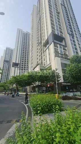 30T GIẢM CÒN 23,2T.MTNB 285 CMT8.NGANG 4,5m. 3 tầng mới đẹp