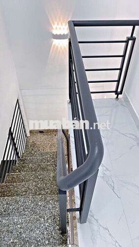 Bán nhà mới đep..bô thuế kk..số nhà huyên cấp