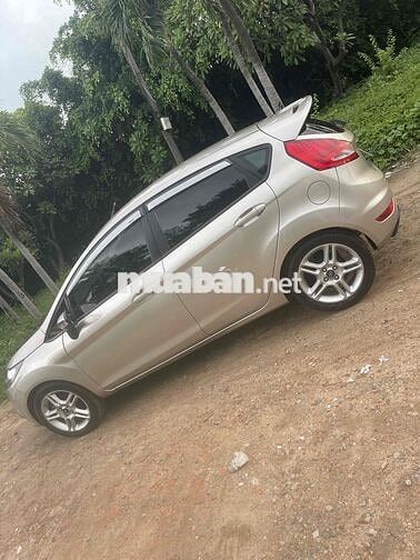 Ford Fiesta 2011 1.6 AT Hatchback - 134000 km