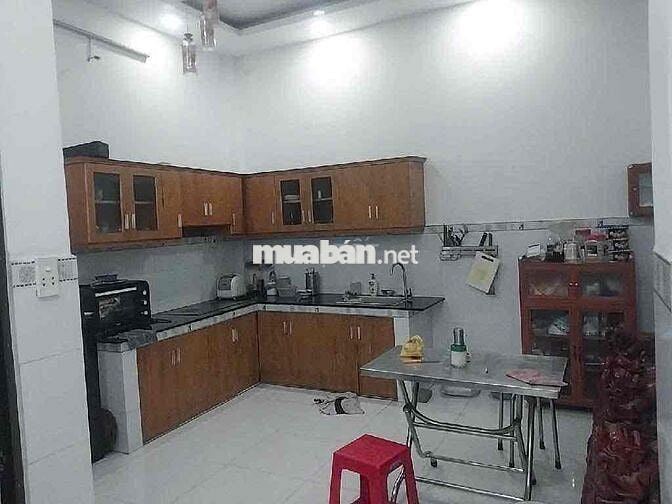 Nhà 1 trệt . 2 lầu . 4PN . 3VS