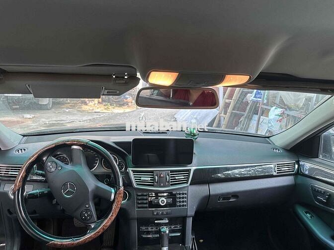 Mercedes Benz E Class 2009 E250 - 140000 km