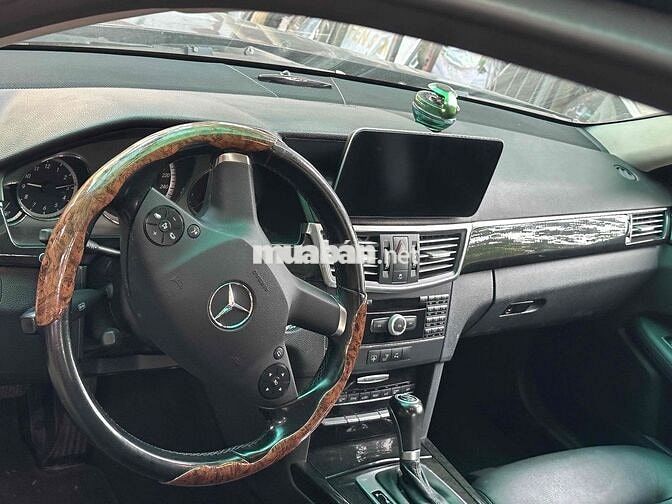 Mercedes Benz E Class 2009 E250 - 140000 km