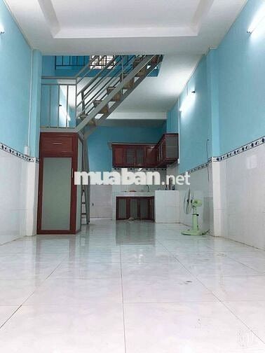 Chính chủ cho thuê nhà giá rẻ. nhà ở rộng rãi.  sạch đẹp.