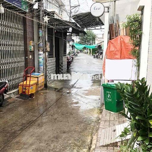Nhà 1 trệt . 1 lâu . 2PN . 2VS