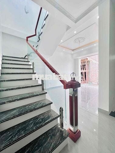 Nhà 2 tầng, 70m2 đất, ngang 6,5m Tê Chử, Đồng Thái, An Dương 2.15 tỷ