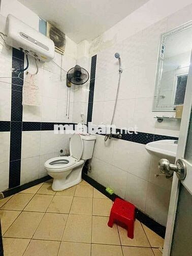 Nhà 1 trệt 1 lầu 2pn, 2wc, 1 tỷ 350