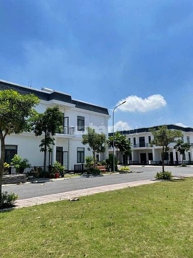 Cần bán KDC Long Thành - giá chỉ 16triệu/m2 - Sổ Hồng Riêng - Cách Sân