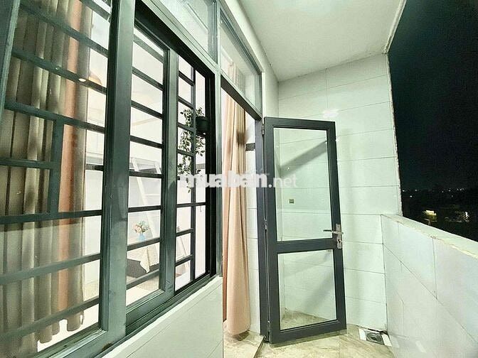 CHO THUÊ DUPLEX BAN CÔNG NGAY THOẠI NGỌC HẦU