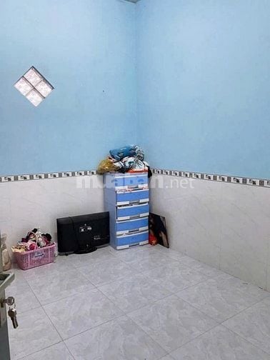 Xoay vốn bán gấp nhà ở Thới Tam Thôn - Hóc Môn . DT 97m2, giá 850triệu