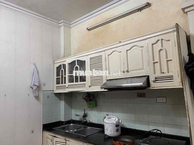 Cho thuê phòng 25m2 trong nhà nguyên căn